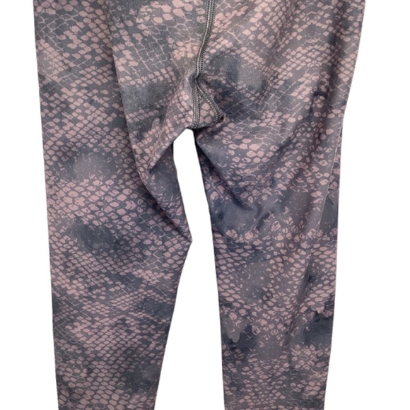 Savvi‎ Faux Snake print Leggings Size XS XSmall Athleticwear Yoga - Picture 7 of 9